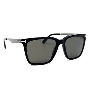 NEW!!! TOM FORD Garrett Sunglasses TF862 01D Authentic